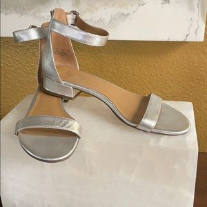 Franco Sarto ~ Ankle strap sandal
